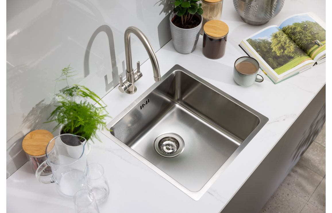 Abode Matrix R25 1 Bowl Premium Stainless Steel Inset/Undermount Sink