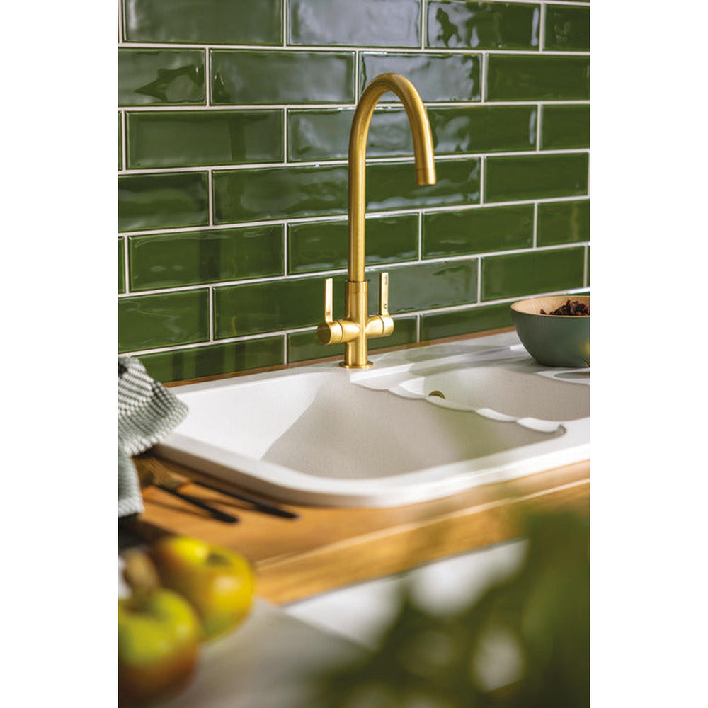 Abode Dune  Inset Mount One and Half Bowl Kitchen Sink For 600mm Cabinet in Ceramic Frost white 56990503 Lifestyle