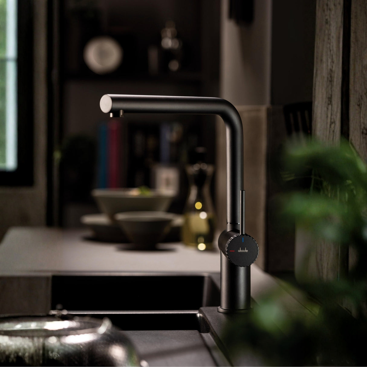 Abode Fraction L-Spout Tap With Single Lever Life Style