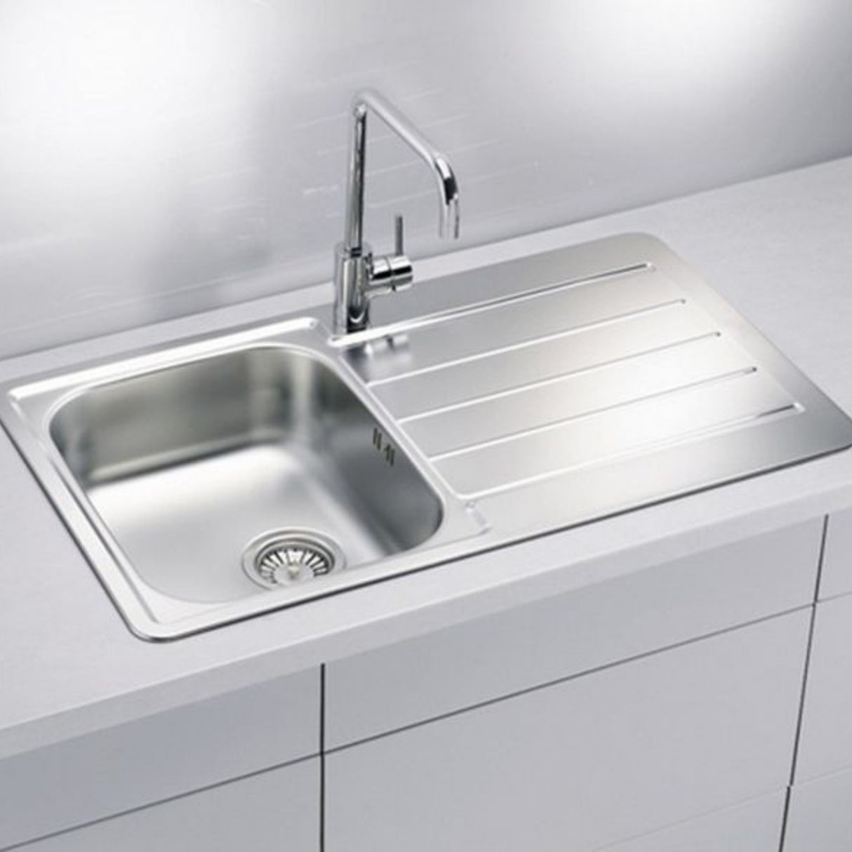 Alveus Line 20 Inset Sink for 450mm Cabinet in One and Half Bowl Stainless Steel Life Style