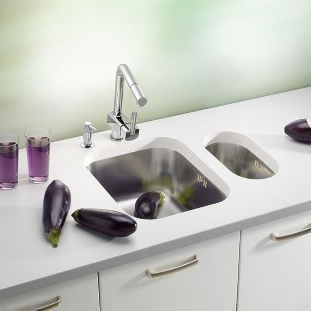 Alveus Variant 110 Undermount Sink for 600mm Cabinet in Single Bowl Stainless Steel Life Style