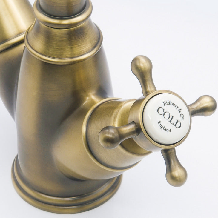 Bidbury & Co. Warwick Kitchen Mixer Tap with Crosshead Handles & Charming Country-Style Design