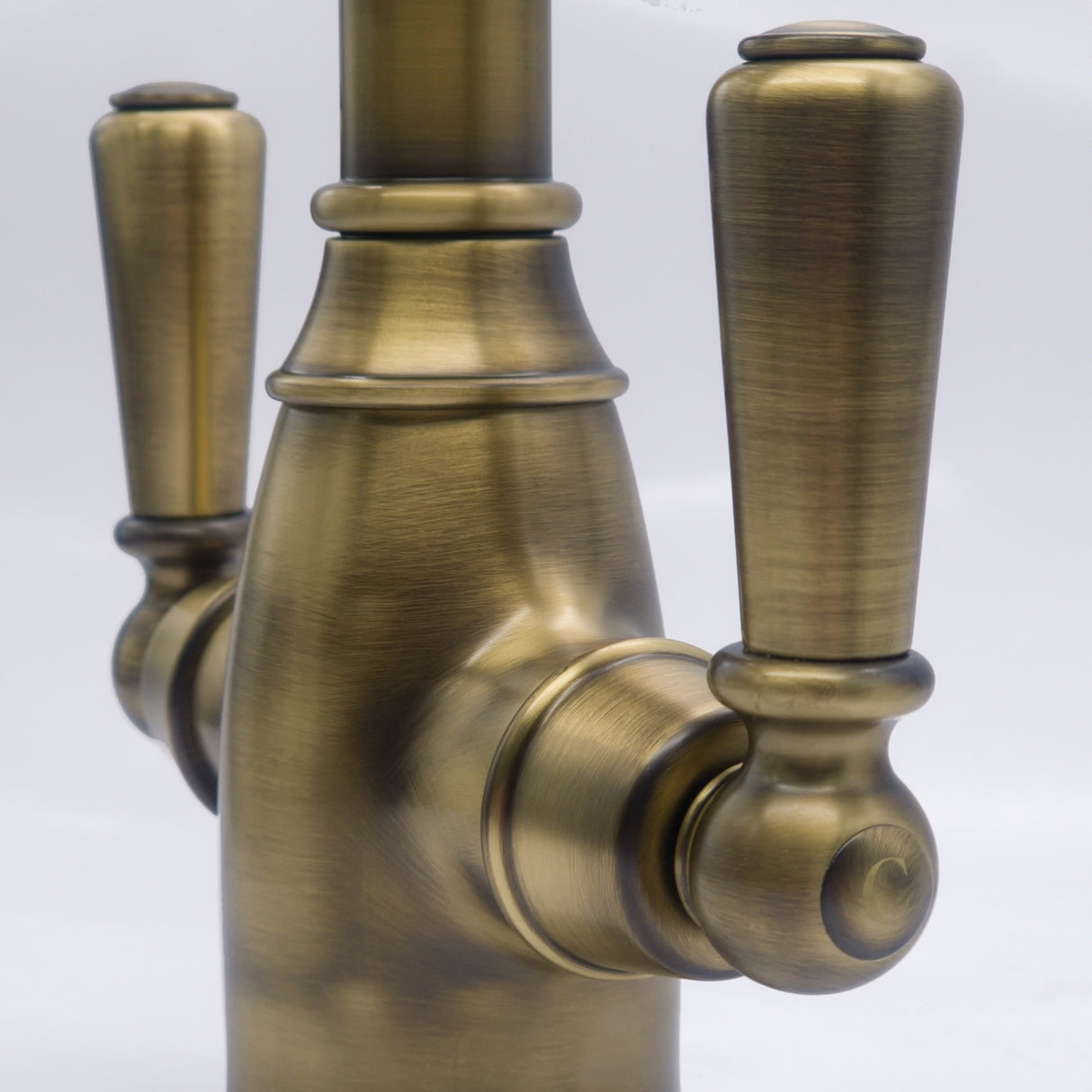 Bidbury & Co Bickton Monobloc Kitchen Mixer Tap Handle