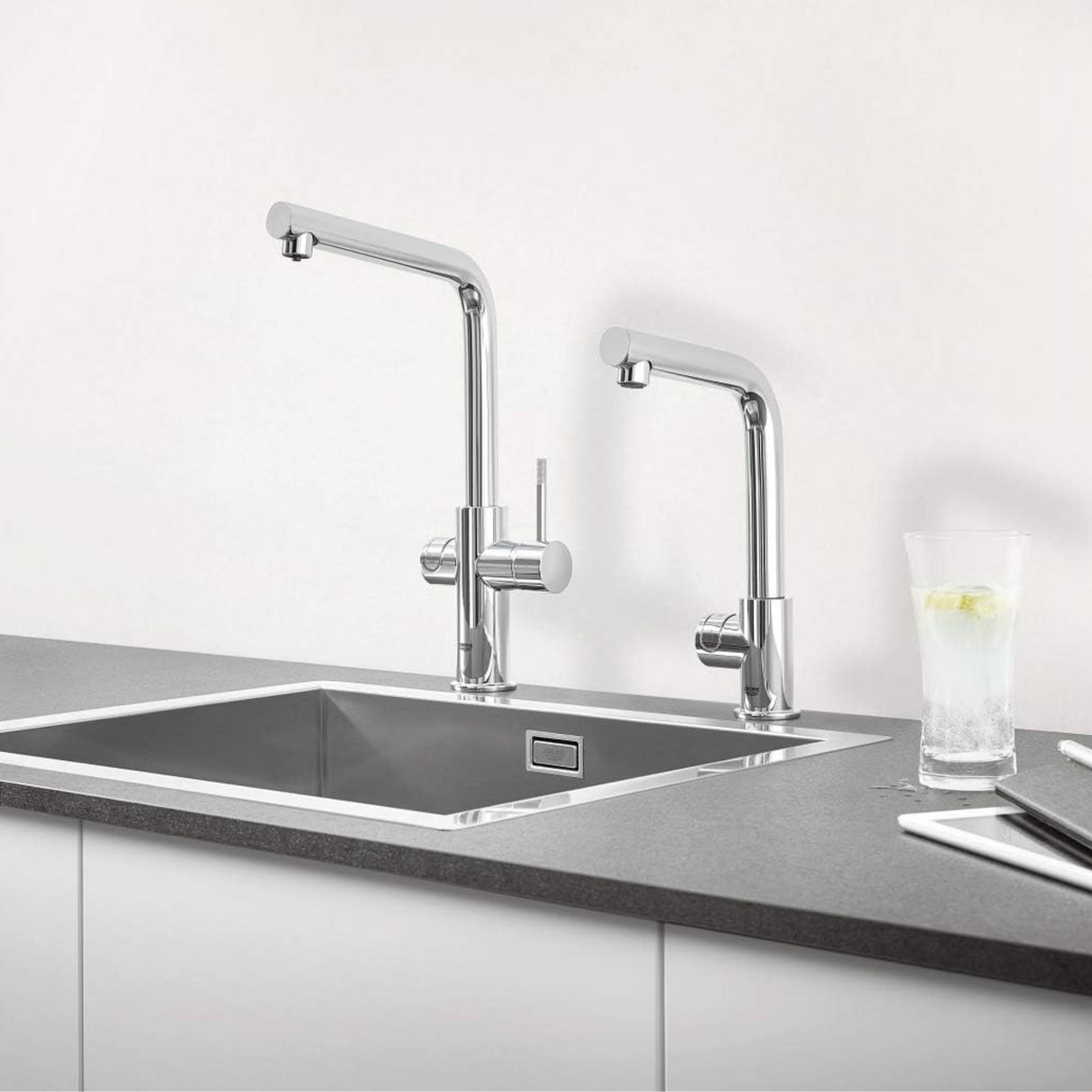 Grohe Red Duo Instant Boiling Water L-Spout Kitchen Mixer Tap with 3 Litre Boiler & CoolTouch Technology Life Style