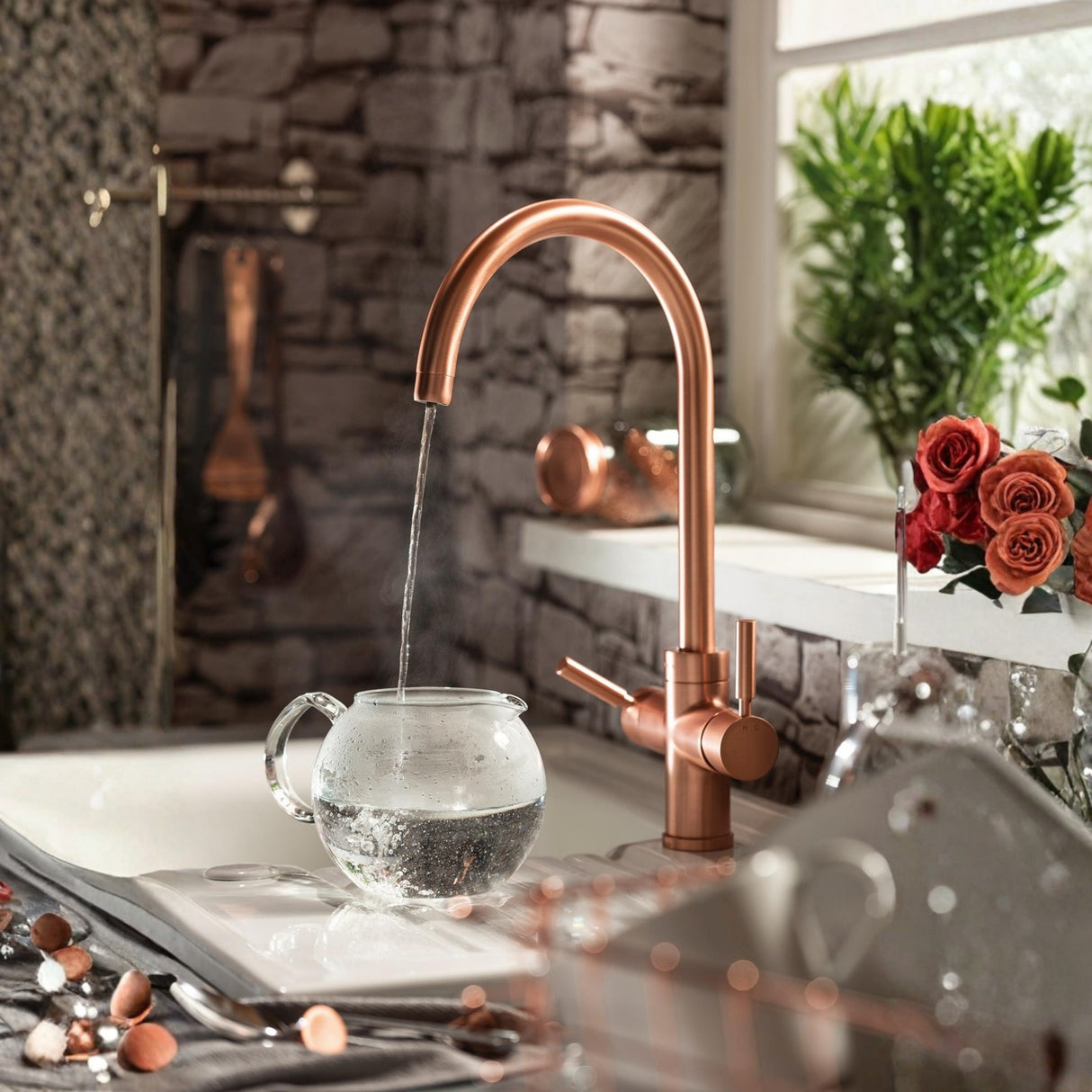 Pronteau ProPure Urban Copper 4in1 Filter Tap with ProBoil in 2.1 Litres Life Style