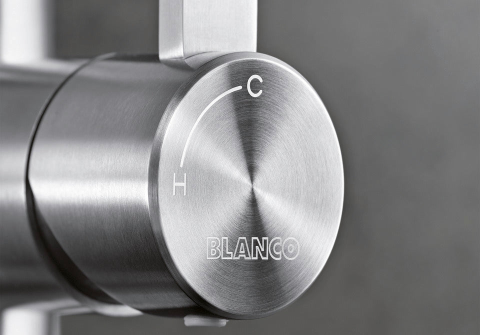 BLANCO Candor Eco Single Lever Kitchen Mixer Tap Hot and Cold Handle Marking Close-Up