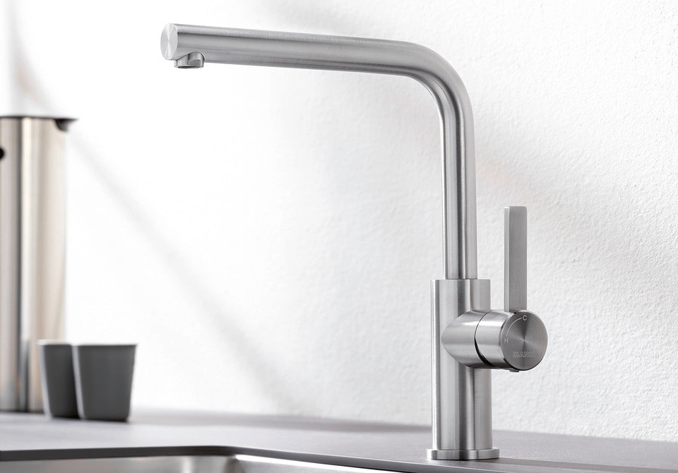BLANCO Lanora Eco Single Lever Kitchen Mixer Tap in a Kitchen Setting