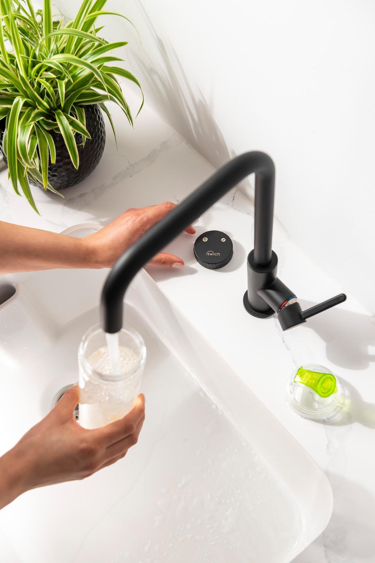 Abode Swich Water Filter Diverter Round Handle Water Filter System