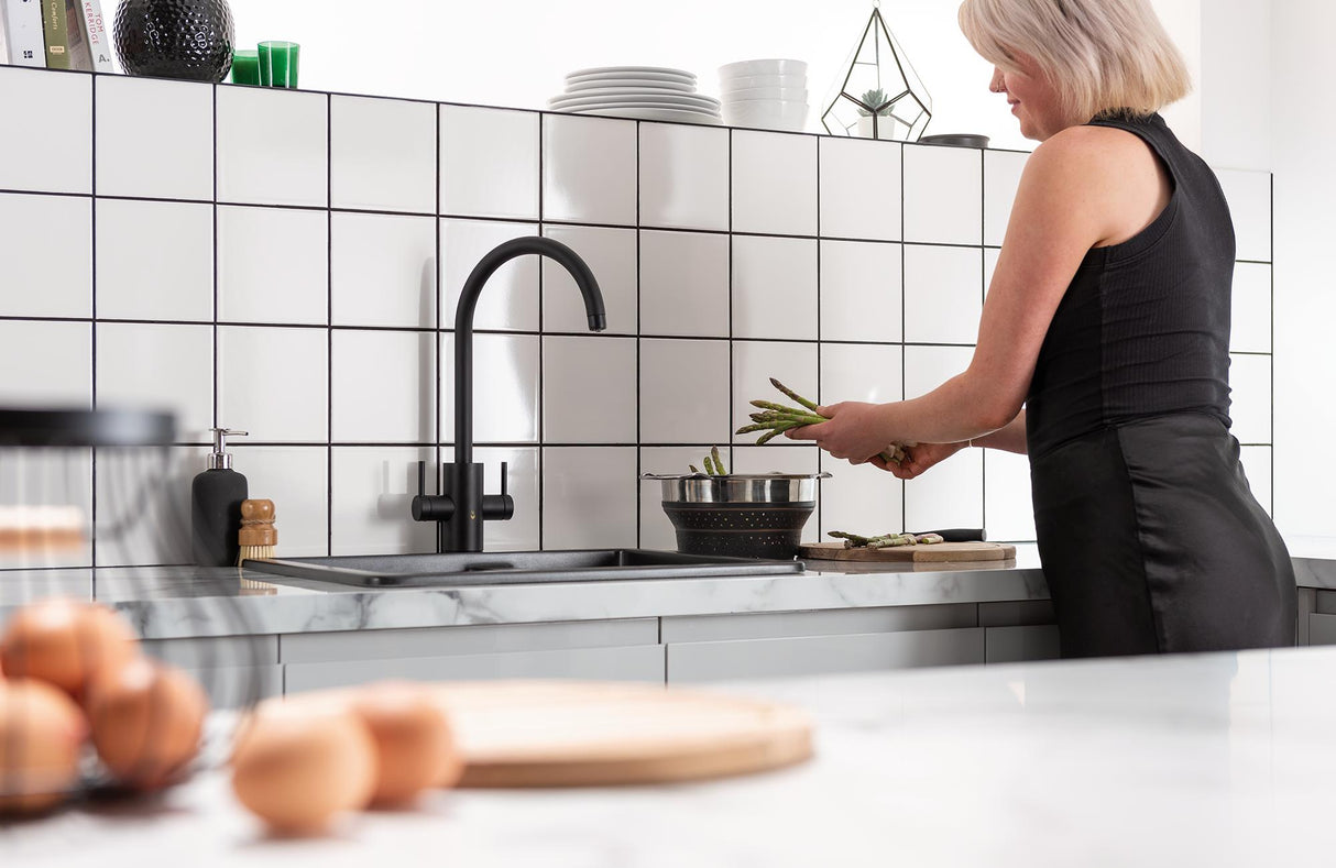 Pronteau Profile 4-in-1 C-Spout Filter ProBoil Boiling Water Kitchen Tap