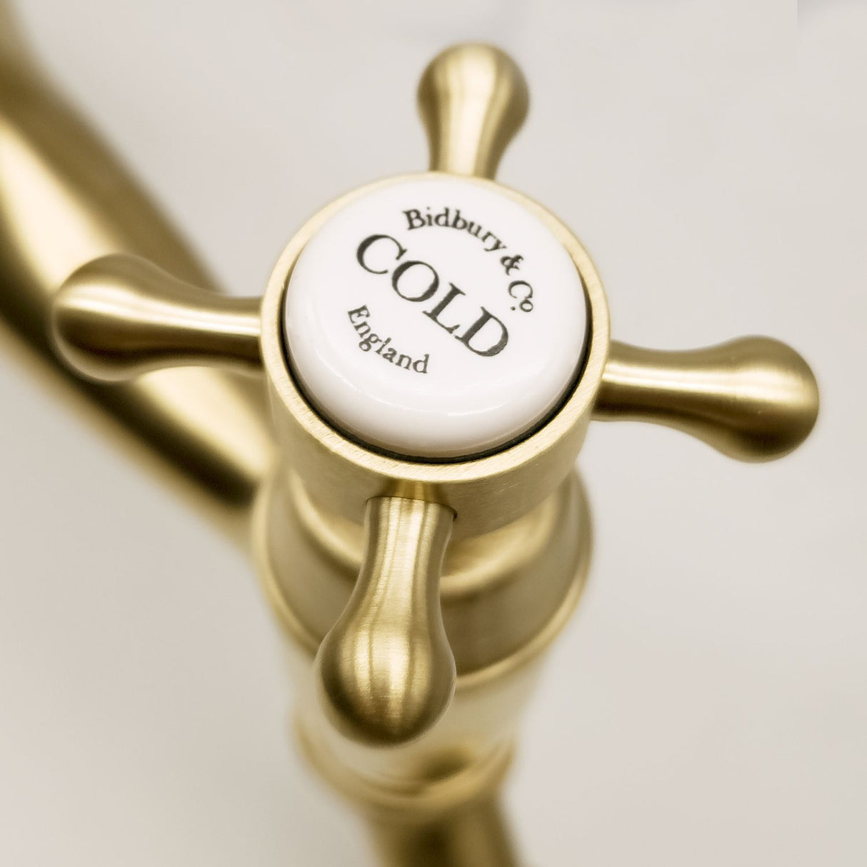 Bidbury & Co. Sherborne Bridge Kitchen Mixer Tap with Classic Crosshead Handles & Regal Design