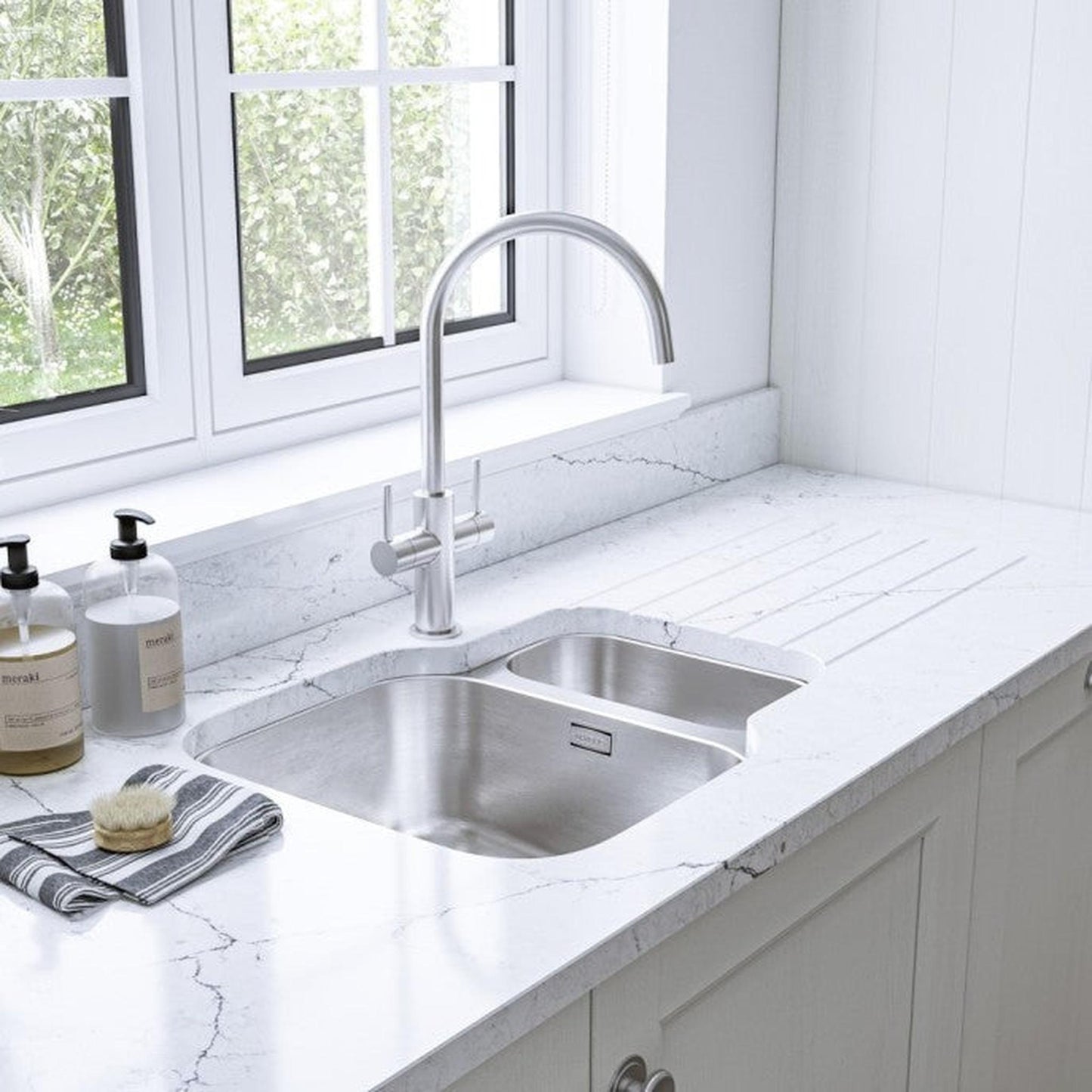 Alveus Duo 70 Undermount Sink For 600mm Cabinet In One and half bowl Stainless Steel 1039363N Lifestyle