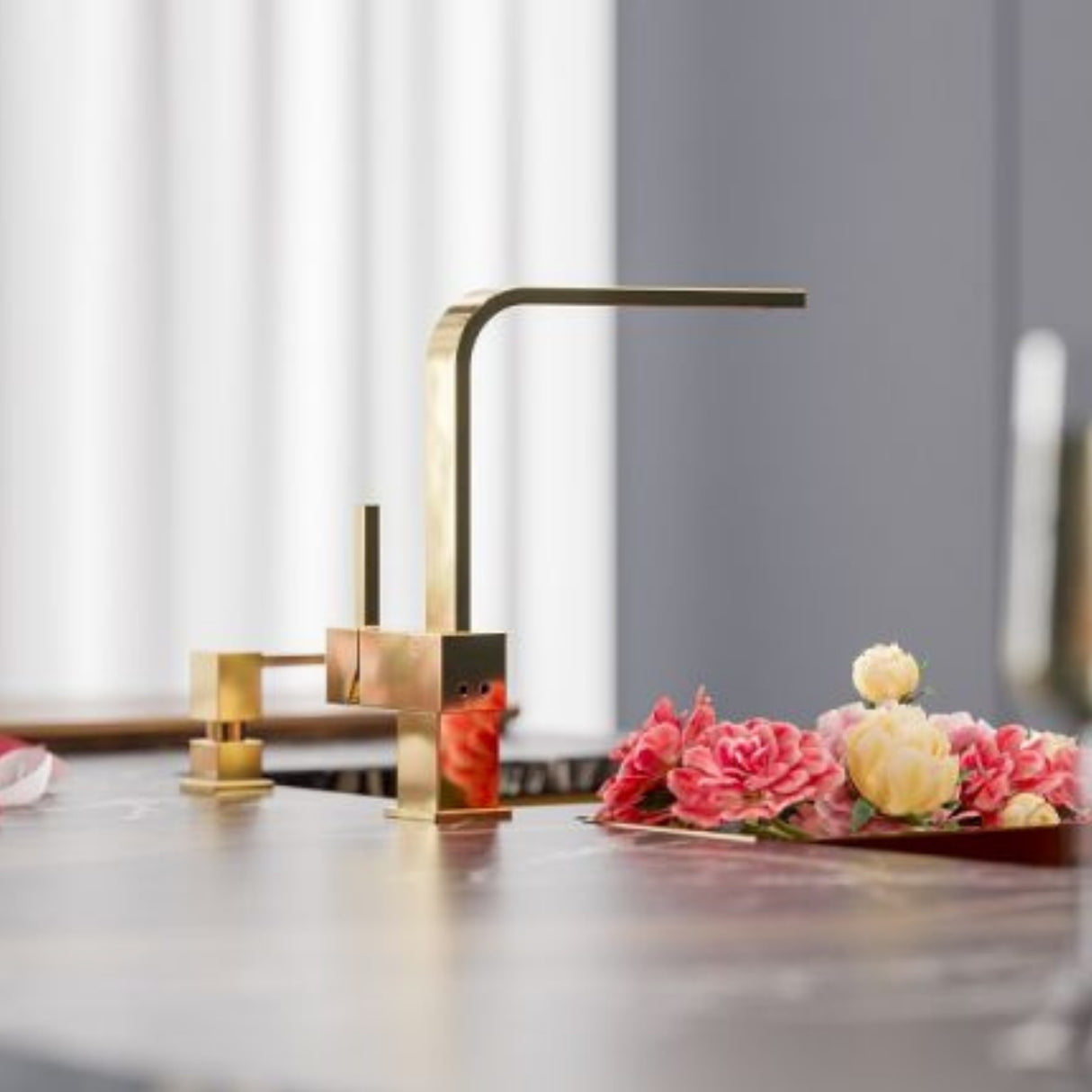 Alveus Laguna Monarch Kitchen Tap with Single Lever in Bronze Life Style
