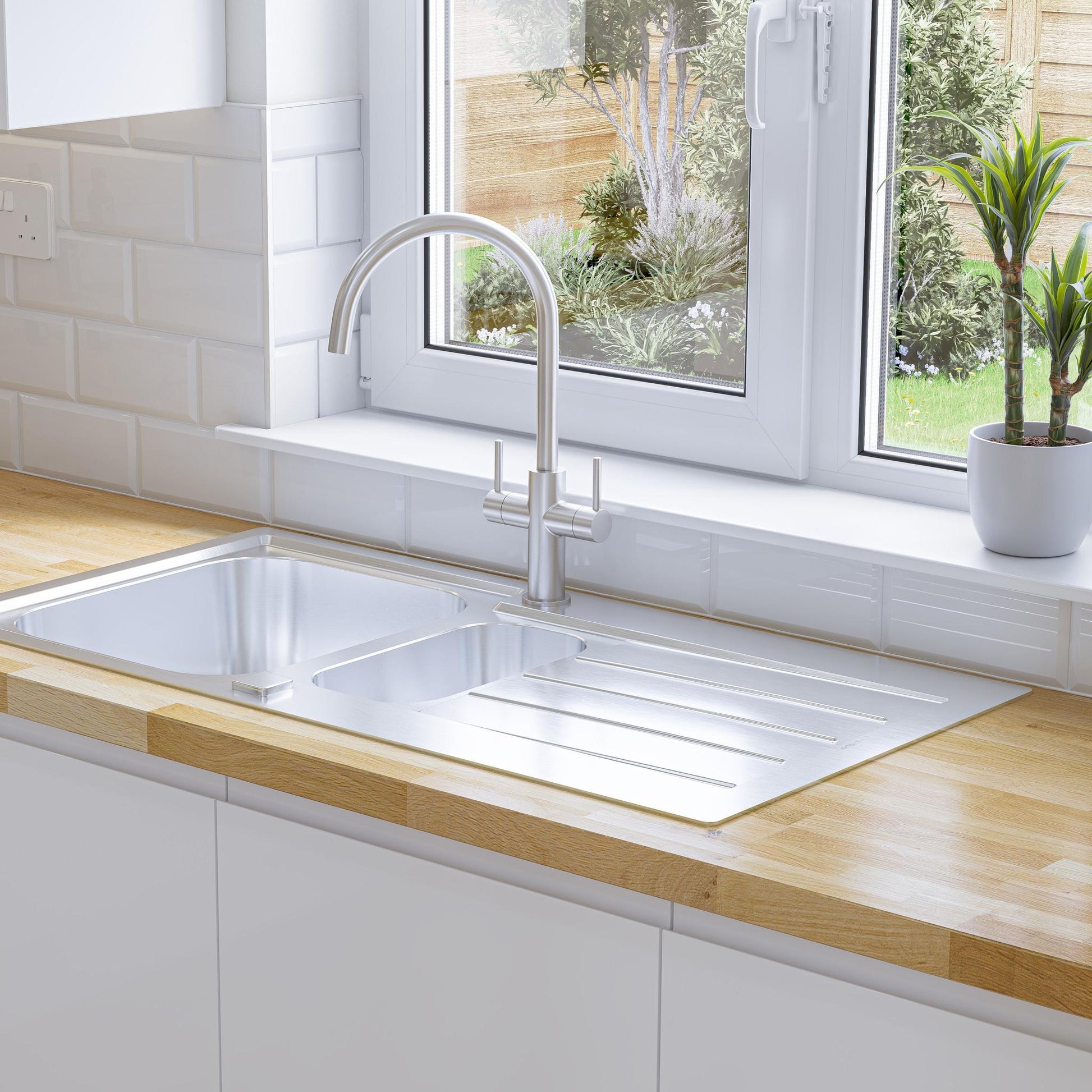 Nobili Aquerelli J Spout Kitchen Tap in Chrome-The Tap Collection