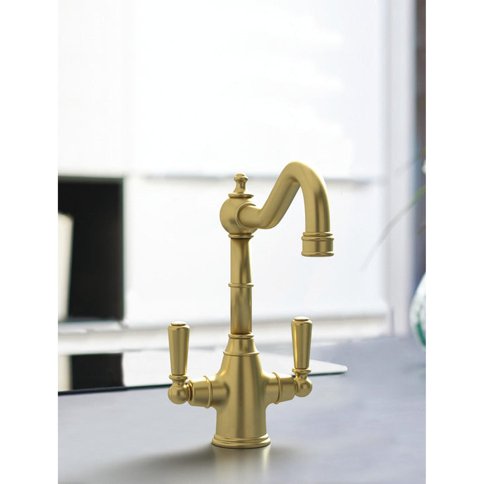 Bidbury & Co. Bickton Porcelain Handles With Dual Lever MixerTap Old English Brass 57866800 1