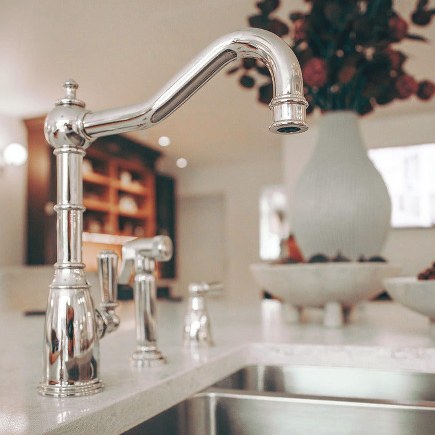 Bidbury & Co. Country Style Spout With Single Lever Mixer Tap Polished Chrome 57865290 Lifestyle