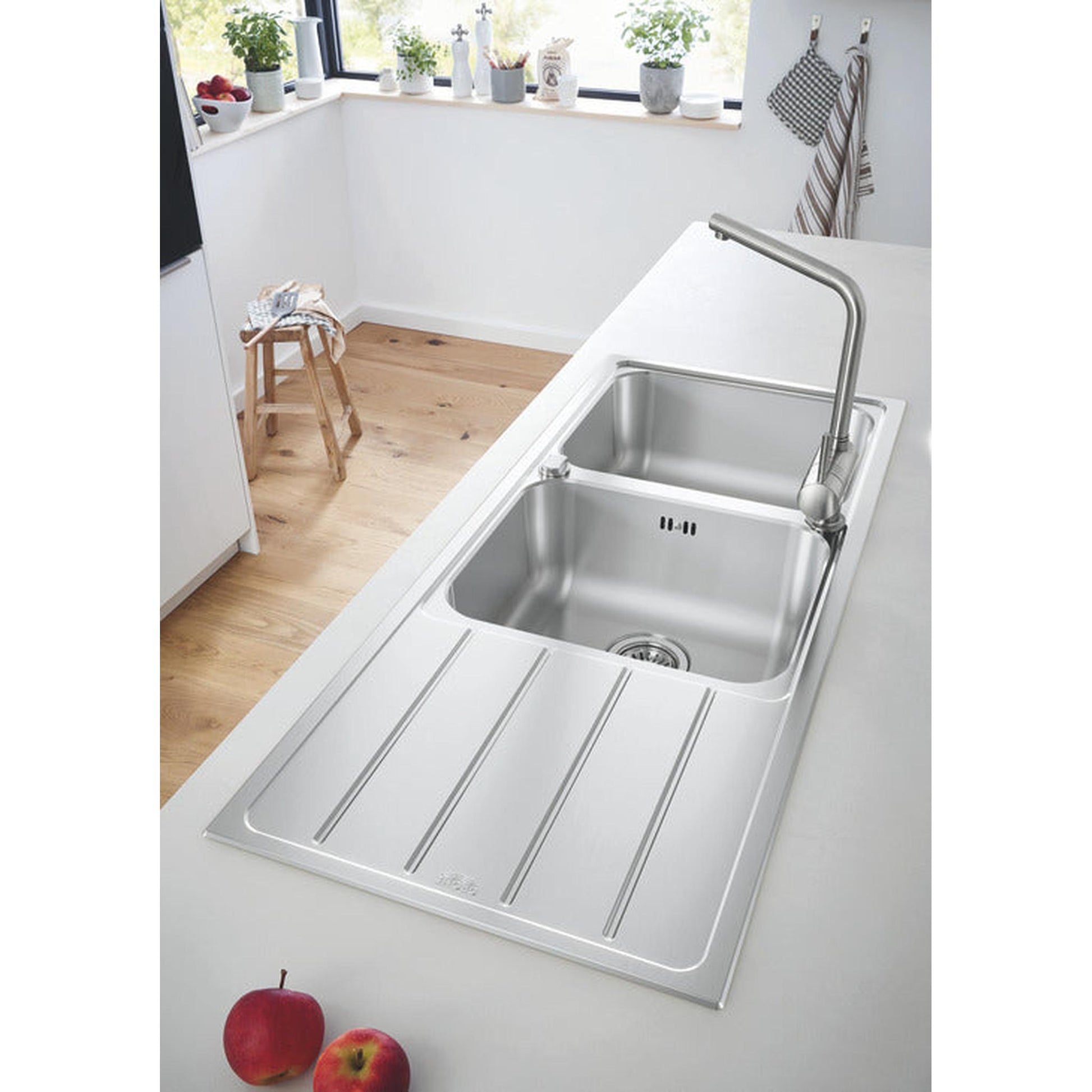 GROHE K500 Inset mount Single Bowl Kitchen Sink For 800mm Cabinet in Stainless Steel Satin 57040390 Lifestyle 