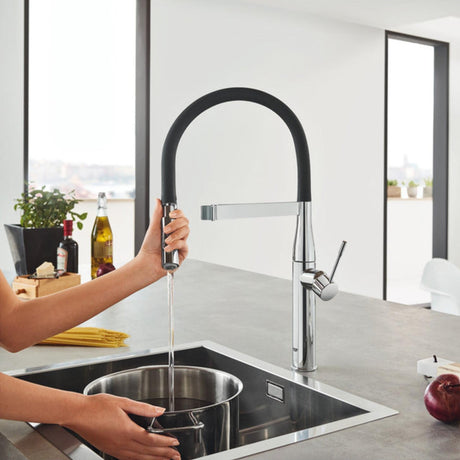 Grohe Essence Professional Pull Out Spray Tap with Single Lever Mixer in Polished Chrome Life Style