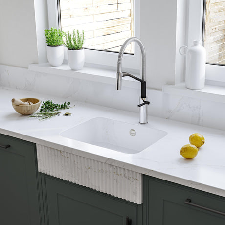 Nobili Heron Semi-Pro Pull Out Kitchen Tap in Chrome & Black Life Style