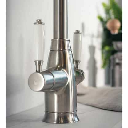 Pronteau ProTrad C-spout  3-in-1 Filter Tap in 2.1 Litres 57850610 Lifestyle