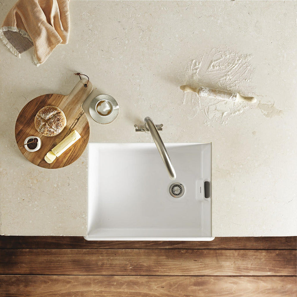 Rangemaster Grange Belfast Mount Gloss white Single Bowl Kitchen Sink For 600mm Cabinet in Ceramic 57903711 Lifestyle