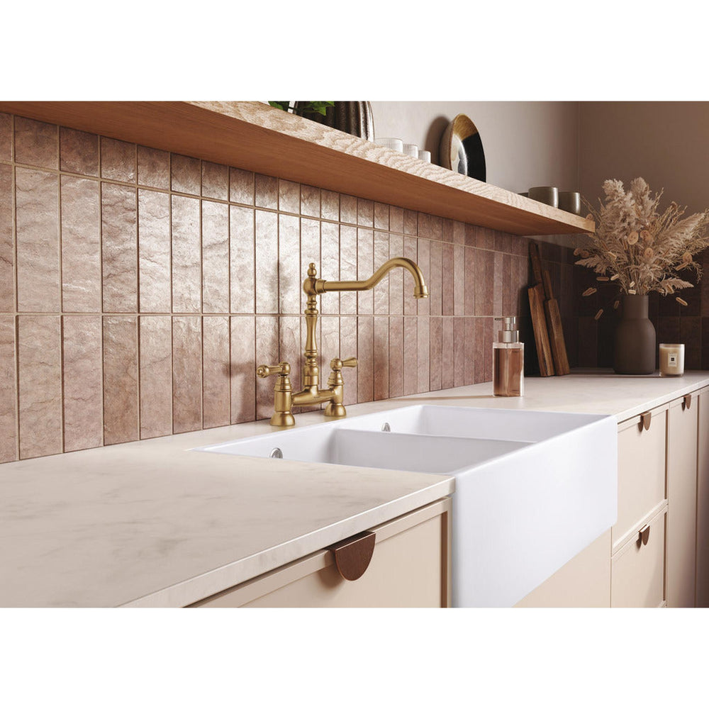 Rangemaster Waverly Traditional Bridge Tap Antique brass
e in Stainless steel 56958140 Lifestyle