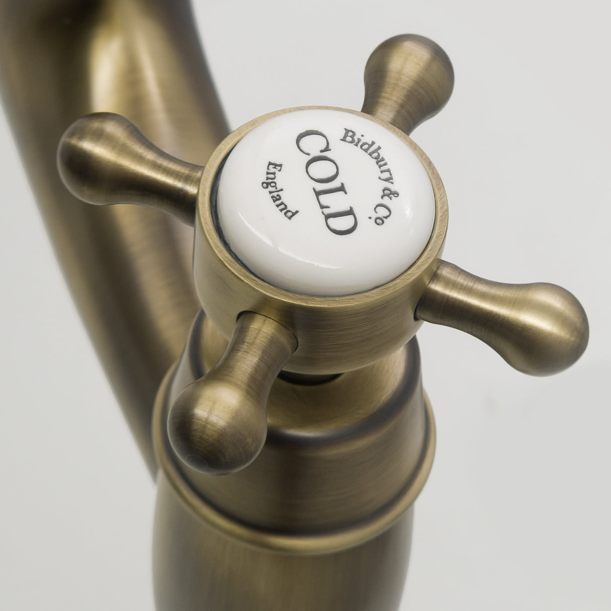 Bidbury & Co. Sherborne Bridge Kitchen Mixer Tap with Classic Crosshead Handles & Regal Design