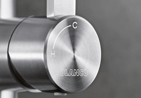BLANCO Candor S Single Lever Kitchen Mixer Tap with Pull Out Spray Hot and Cold Handle Marking Close-Up