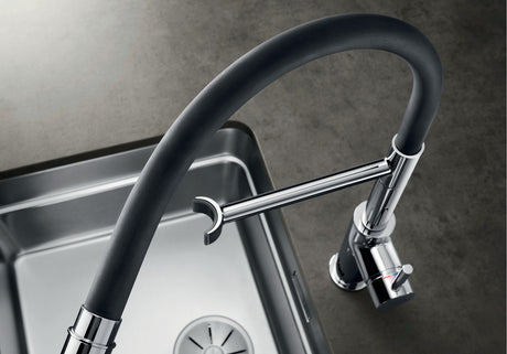 BLANCO Catris-S Flexo Single Lever Kitchen Mixer Tap with Pull Out Spray Flexible Silicone Hose over a Stainless Steel Sink