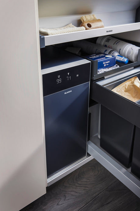 BLANCO Choice Icona-L Single Lever Filter Kitchen Mixer Tap with Pull-Out Spray CHOICE.All Unit Installed in a Base Cabinet