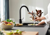 BLANCO Mida-S Single Lever Kitchen Mixer Tap with Pull-Down Handspray in Black Pull-Down Spray in Use