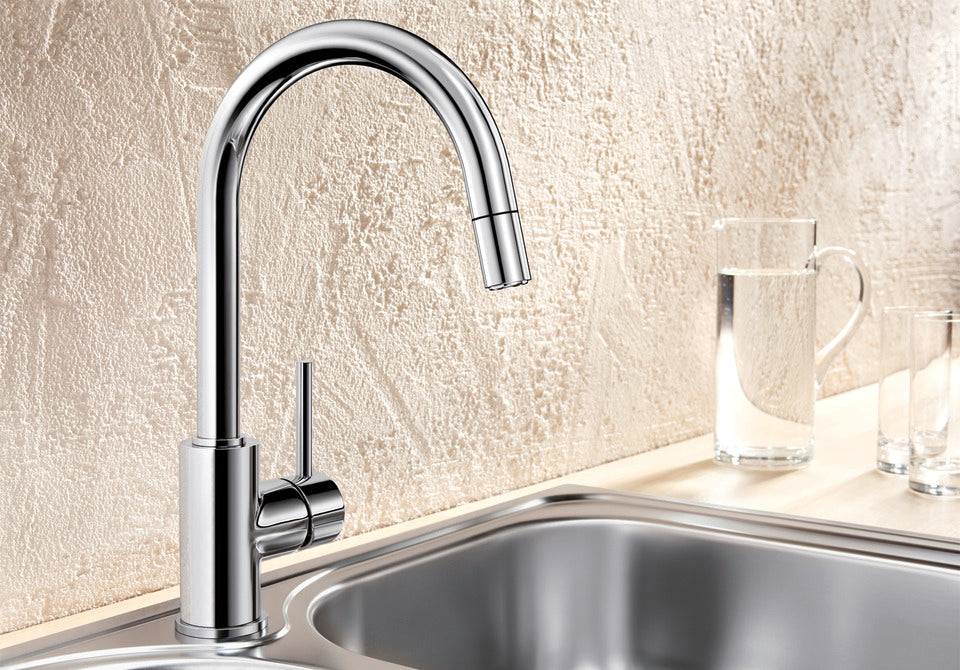 BLANCO Mida-S Single Lever Kitchen Mixer Tap with Pull-Down Handspray in Chrome over a Stainless Steel Sink