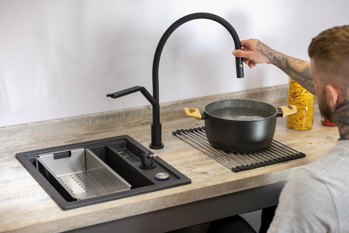 Abode Livinc Single Lever Kitchen Mixer Tap with Pull Out Spray