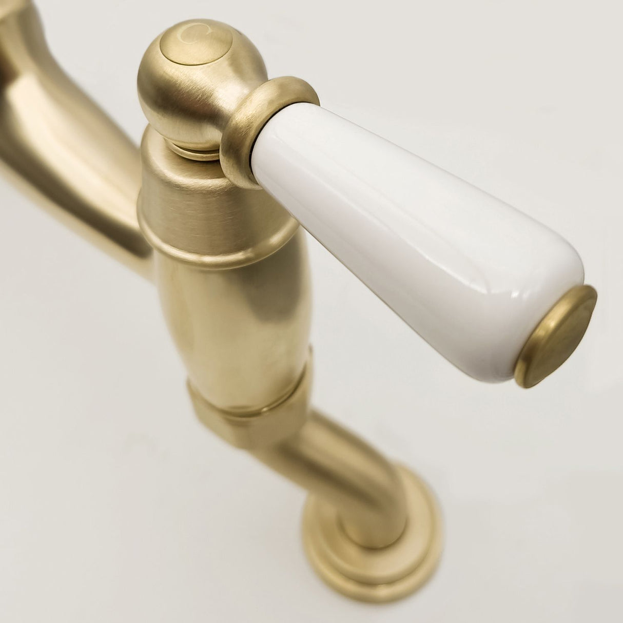 Bidbury & Co. Moreton Bridge Kitchen Mixer Tap with White Tipped Lever Handles & Regal Design